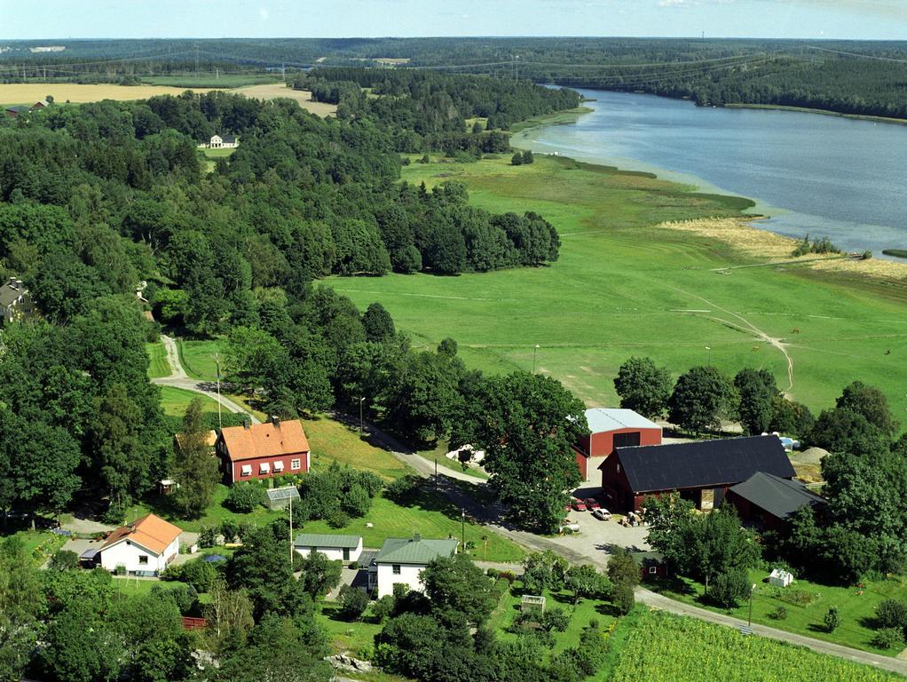 Overgrans Jordbruk Hotell Bålsta Eksteriør bilde